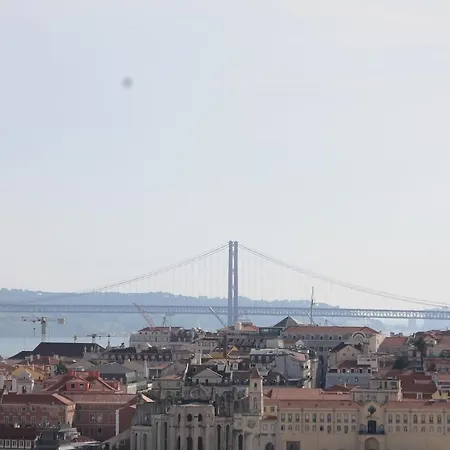 Apartman In The Heart Of - *