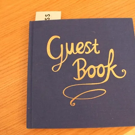 Apartman In The Heart Of -